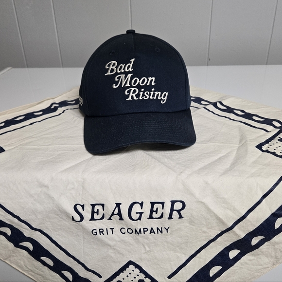 Seager Snapback - Picture 1 of 4